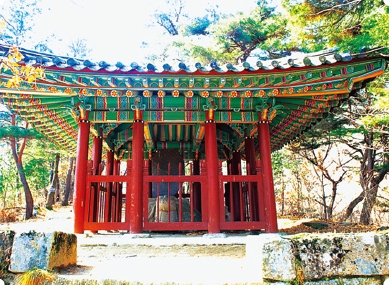 Monument for National Preceptor Wongak of Yenongguksa Temple in Yeongdong