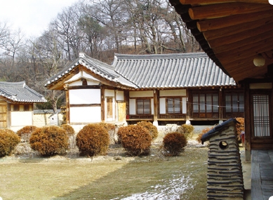 House of Kim Champan in yeongdong